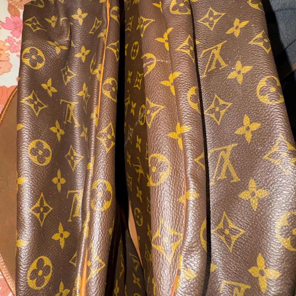 Louis Vuitton Dark Brown Monogram Messenger Bag - Picture 10 of 15